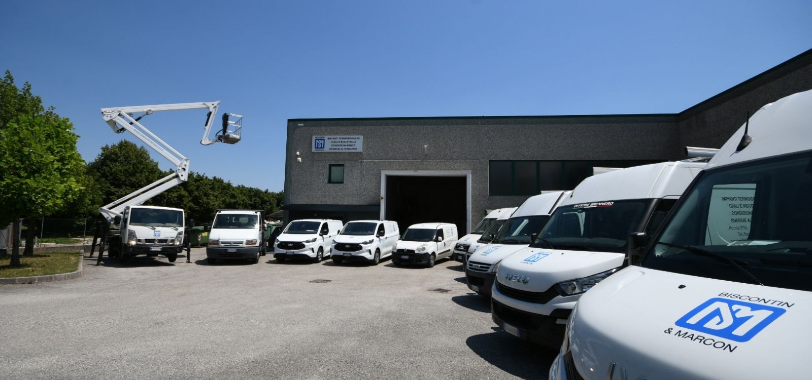Sede e mezzi di Biscontin e Marcon srl